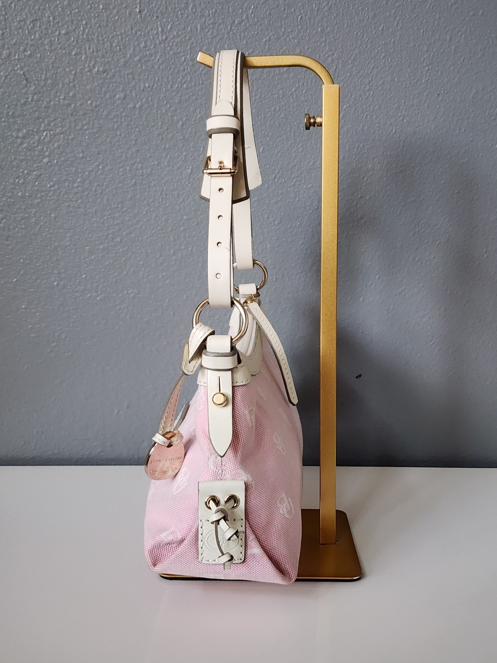 Dooney & Bourke Pink Canvas Logo Shoulder Bag with White Trim - Picture 3 of 13